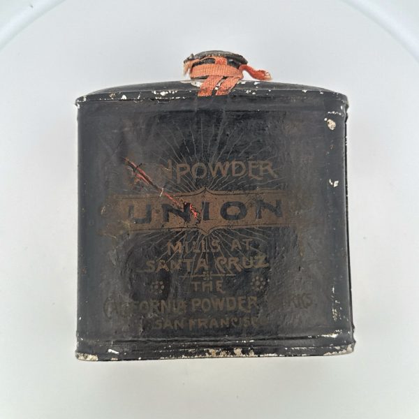 California Powder Works, 1/2 lbs Powder Tin, (Empty)