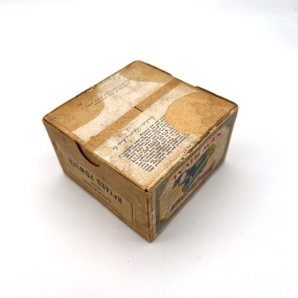 Winchester, New Rival, 12 Gauge #8 Shot, 2 Piece Box (Empty)